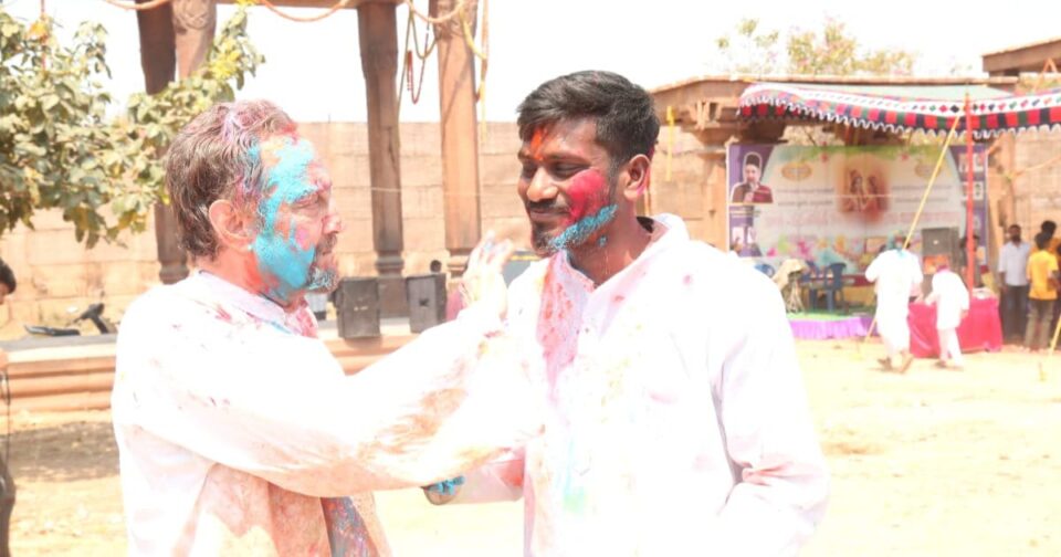 Nawab raunaq yar khan blog holi 20260304