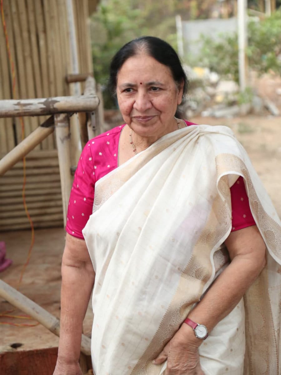 Nawab raunaq yar khan blog iftar party 20260320